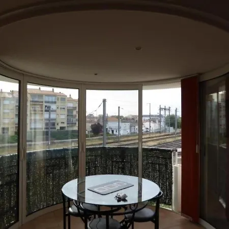 Les Sables-d'olonne, 2 Pieces, 4 Personnes - Fr-1-325-108 Apartament